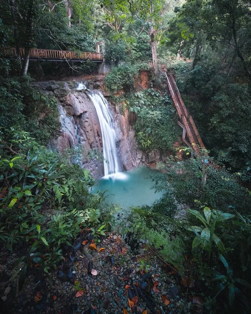 Cascada El Saltadero cerca de Cabrera